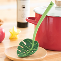 Large Slotted Leaf Spoon – Nature-Inspired Kitchen Tool for Serving & Draining Pasta, Vegetables, and Salads